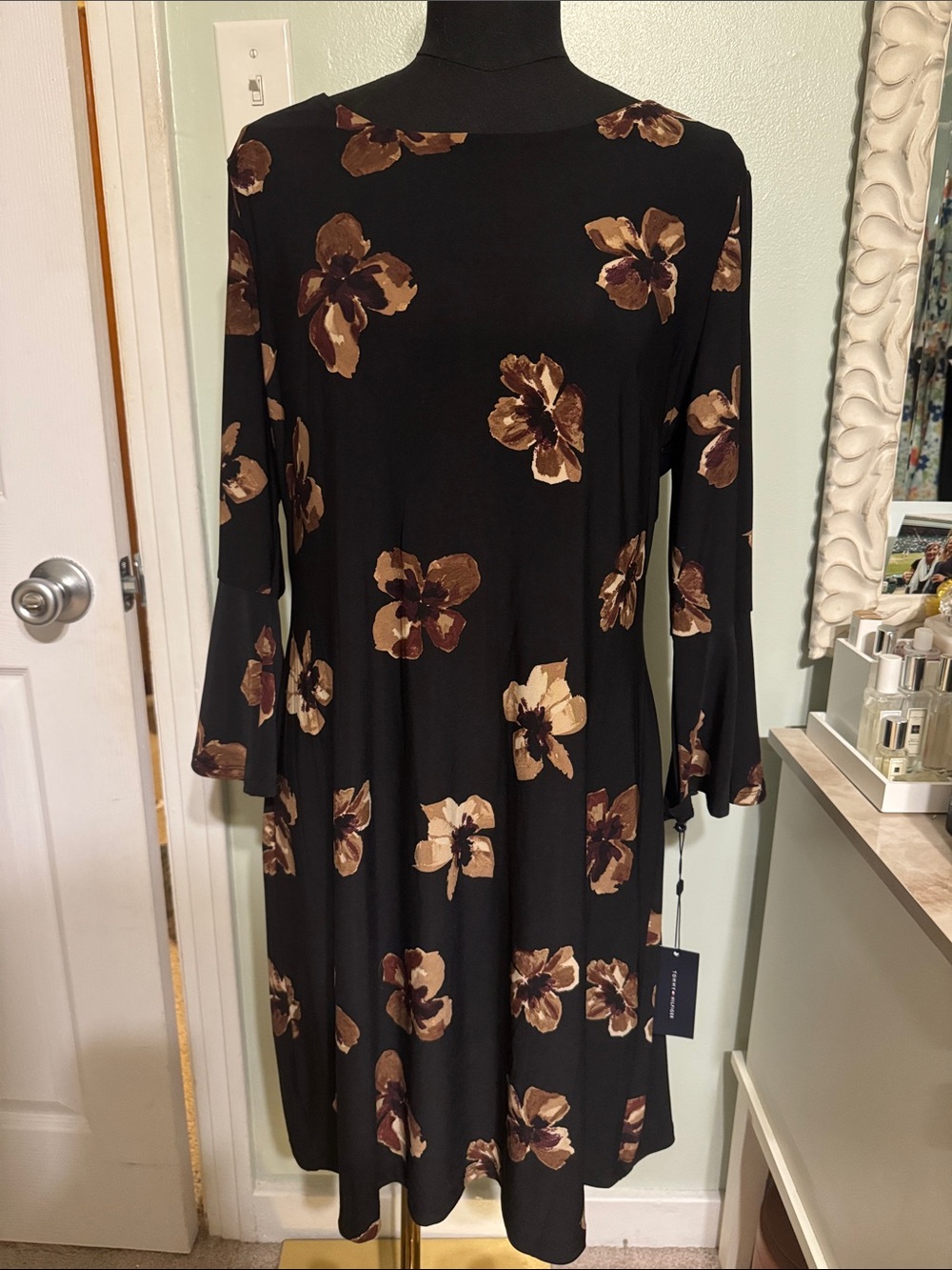 Tommy Hilfiger Black Long-Sleeve Floral Swing Dress